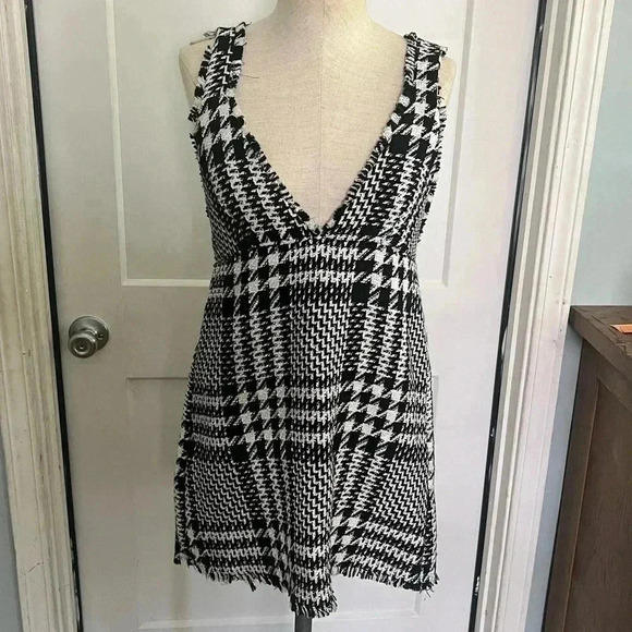 Zara Textured Tweed Houndstooth Pinafore Dress size XS - Picture 6 of 6